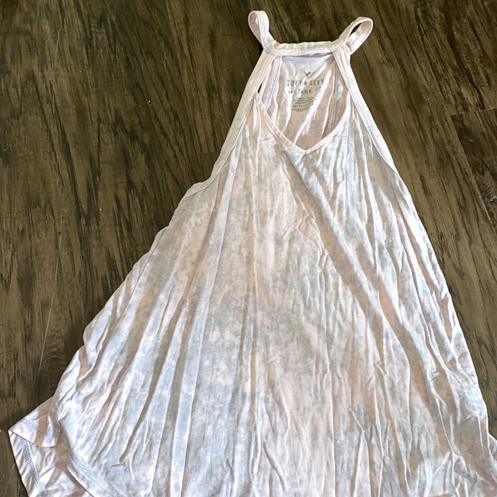 Soft and sexy American Eagle tank